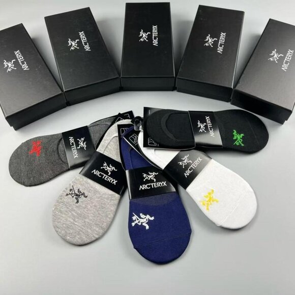 Arc Teryx Classic Embroidered Logo Unisex Invisible Socks - Picture 3 of 5